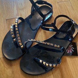 Olivia Miller water proof pool or beach sandal